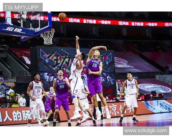 赫伯特与小兹维列夫激战正酣谁能在这场对决中脱颖而出